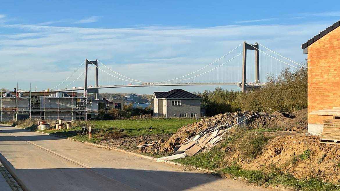 Akelejehaven-Ny bro.jpg